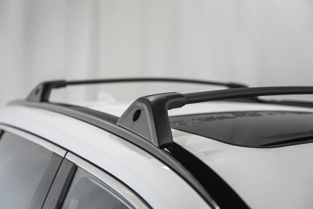 Used 2024 Toyota RAV4 SE image 17