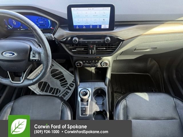 Used 2020 Ford Escape Titanium AWD/4WD image 29