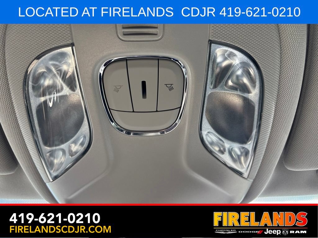 Used 2022 Jeep Compass Latitude AWD/4WD image 25