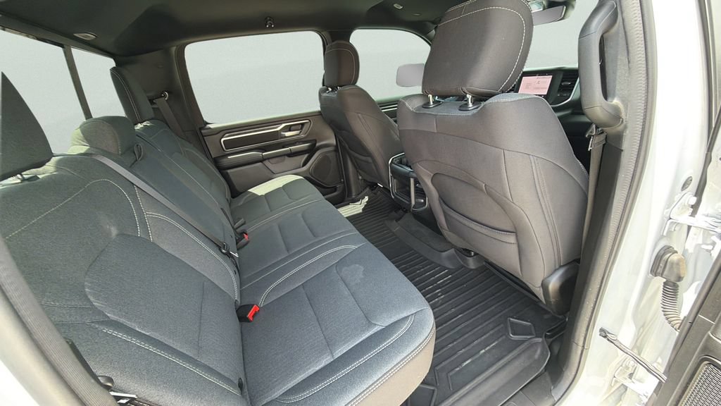 Used 2024 RAM 1500 Big Horn AWD/4WD image 26