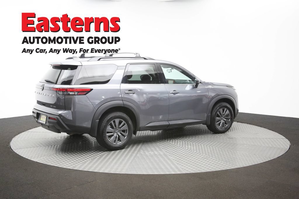 Used 2024 Nissan Pathfinder SV AWD/4WD image 40
