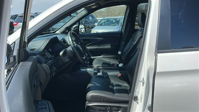 Used 2023 Honda Passport EX-L image 9
