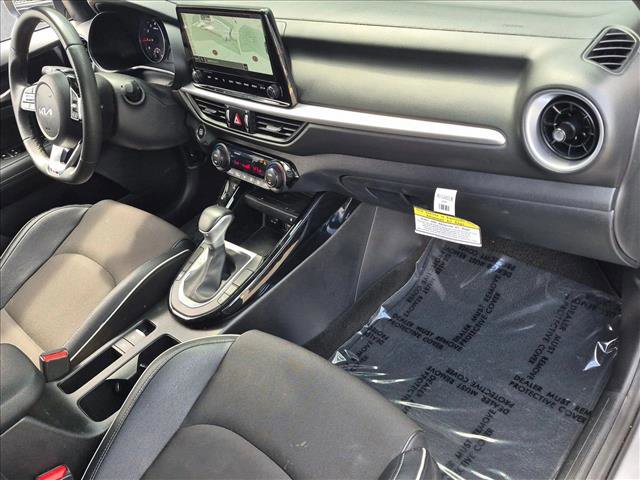 Used 2024 Kia Forte GT-Line w/ GT-Line Premium Package FWD image 20