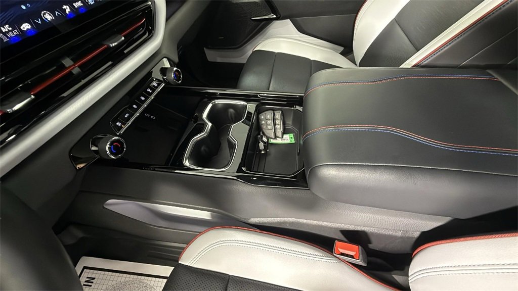 Used 2025 Chevrolet Silverado EV RST image 23