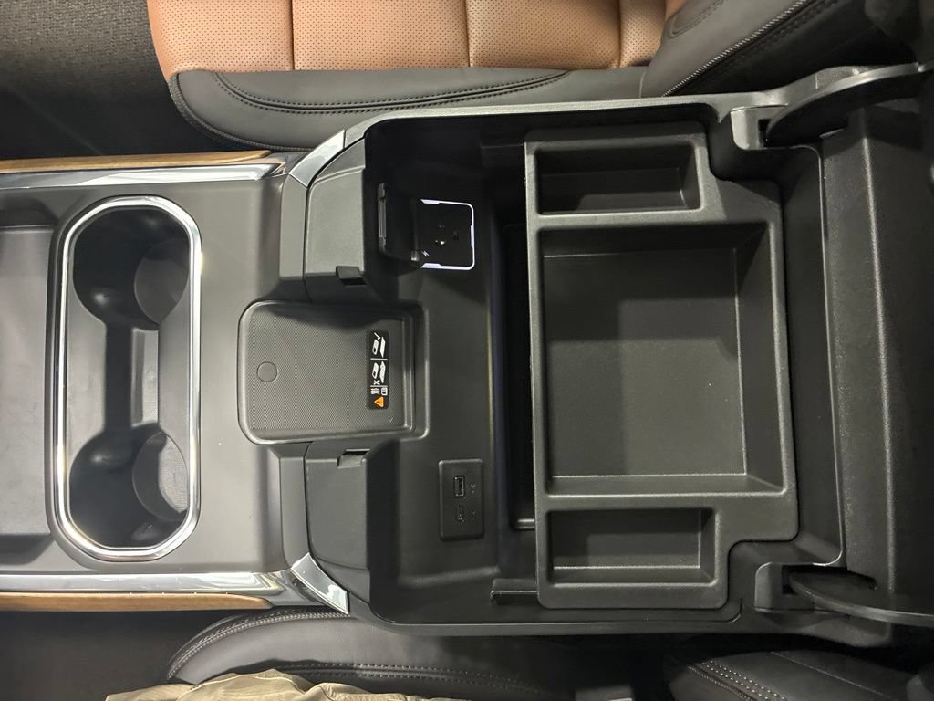 New 2026 Chevrolet Silverado 2500 High Country w/ High Country Premium Package AWD/4WD image 39