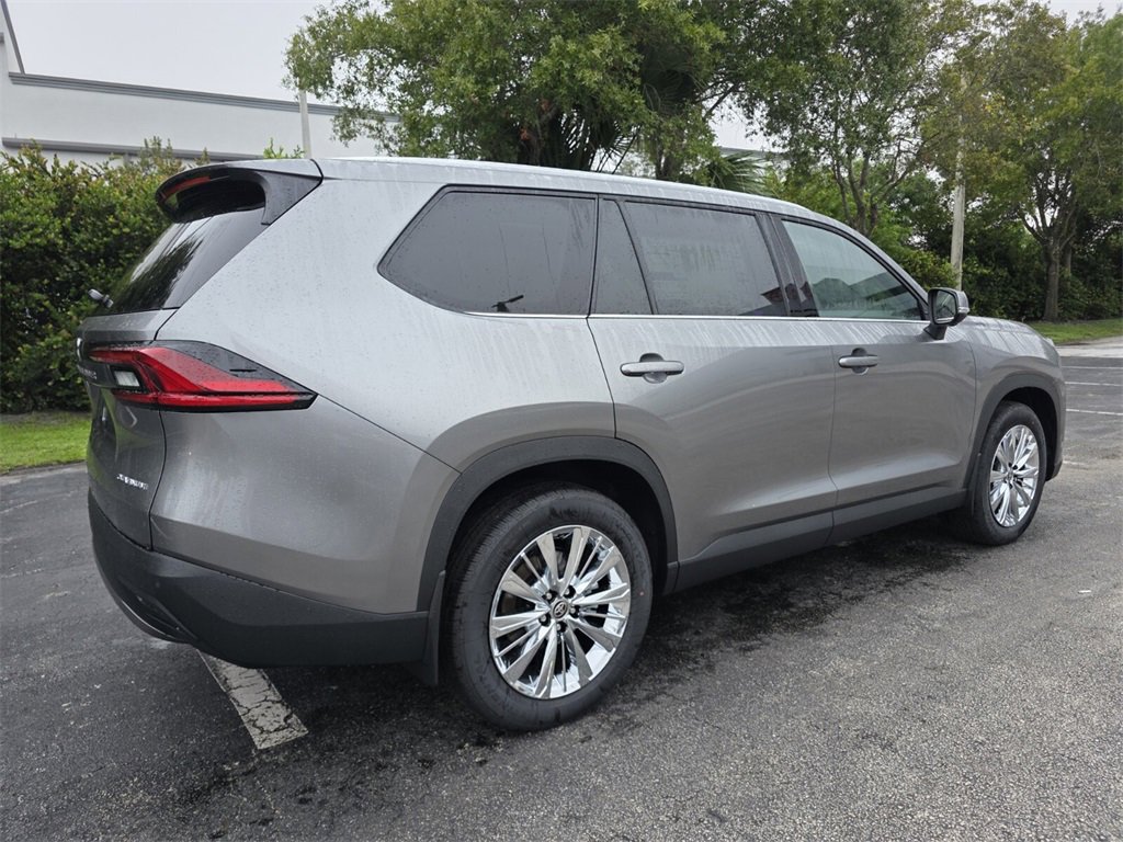 New 2026 Toyota Grand Highlander Platinum image 11