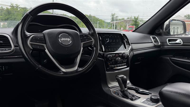 Used 2021 Jeep Grand Cherokee Limited w/ Luxury Group II AWD/4WD image 26