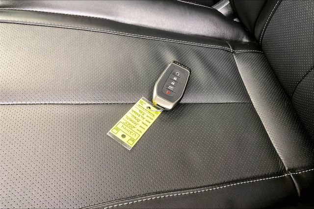 Certified 2025 INFINITI QX60 Luxe image 15