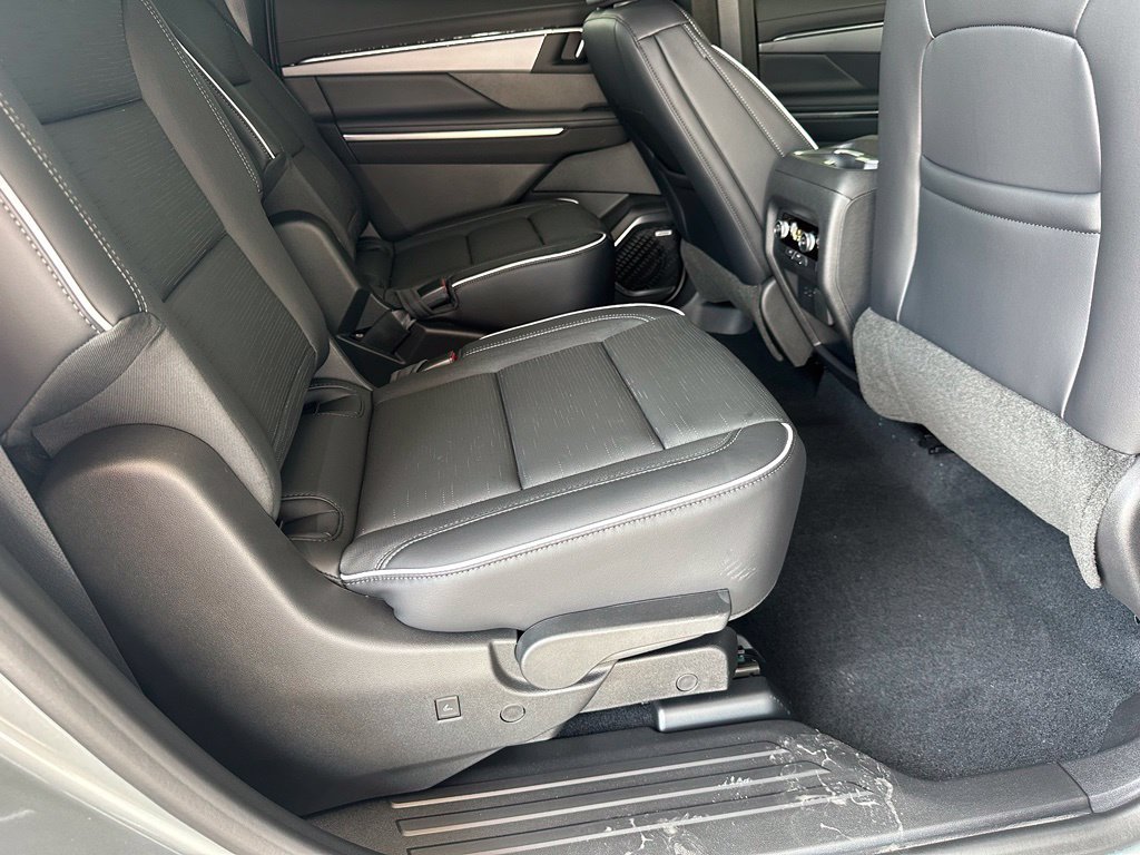 New 2026 Buick Enclave Sport Touring w/ Power Package FWD image 36