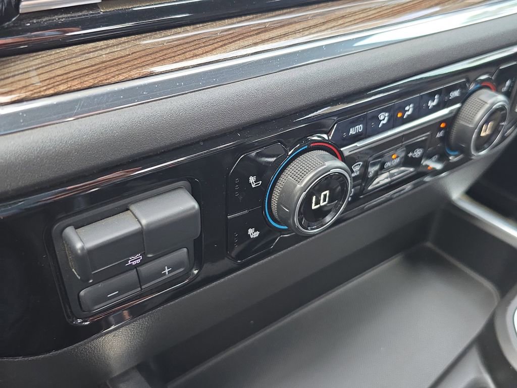 Used 2024 Chevrolet Silverado 1500 LT Trail Boss image 26