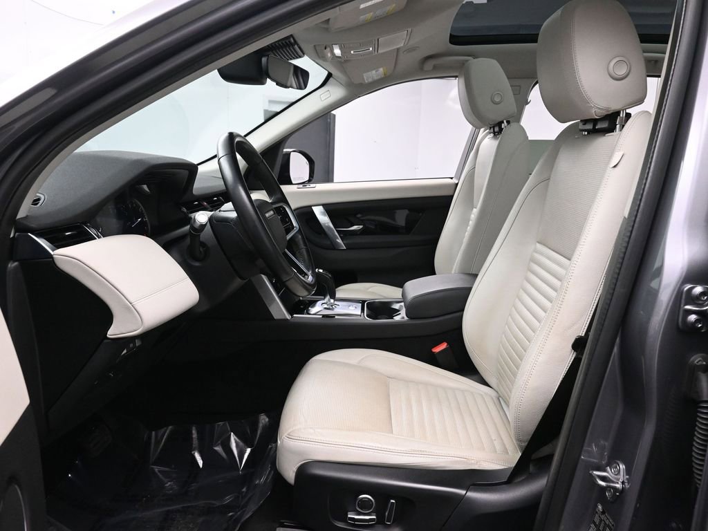 Used 2022 Land Rover Discovery Sport S image 11