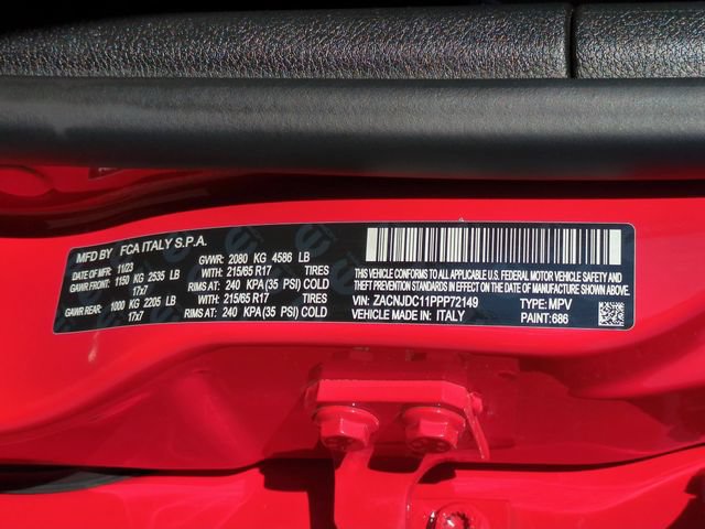 Used 2023 Jeep Renegade Trailhawk AWD/4WD image 36