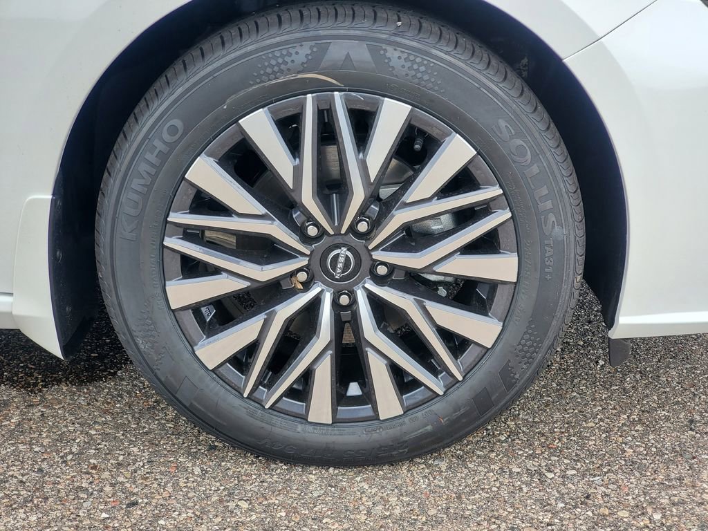 New 2026 Nissan Altima 2.5 SV FWD image 5