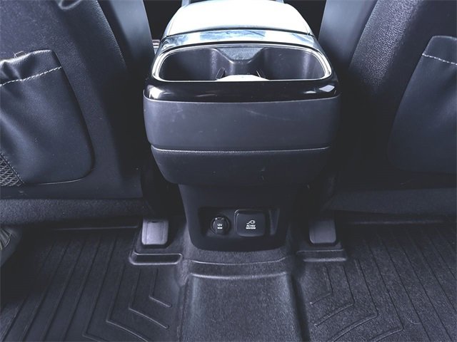 Used 2022 Kia Telluride SX w/ SX Prestige Package image 22