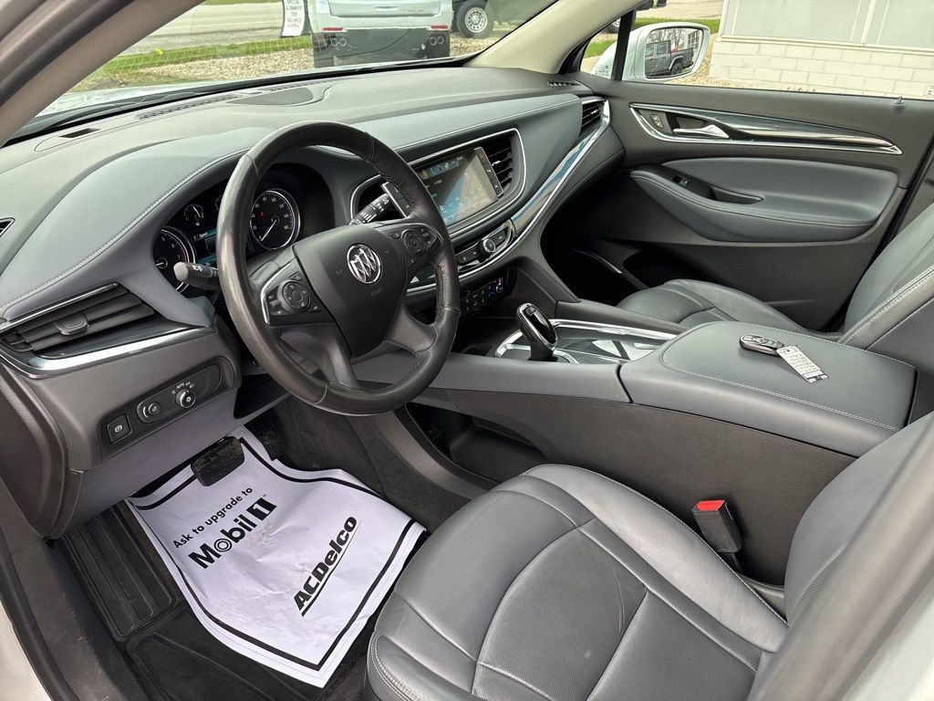 Used 2018 Buick Enclave Premium w/ LPO, Hit The Road Package AWD/4WD image 18