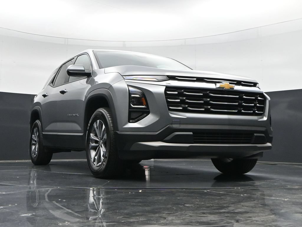 Used 2025 Chevrolet Equinox LT AWD/4WD image 49