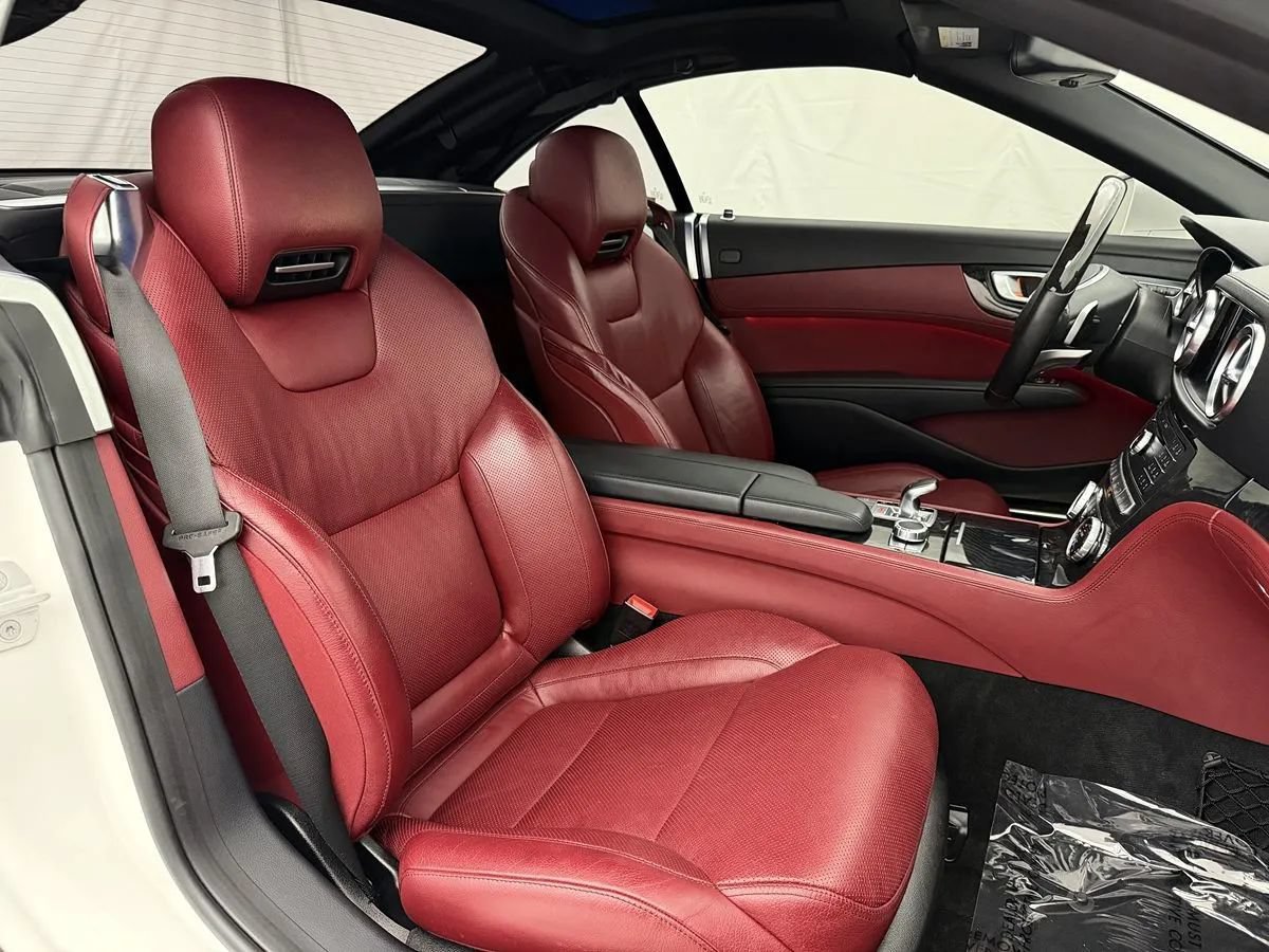 Used 2017 Mercedes-Benz SL 550 image 31