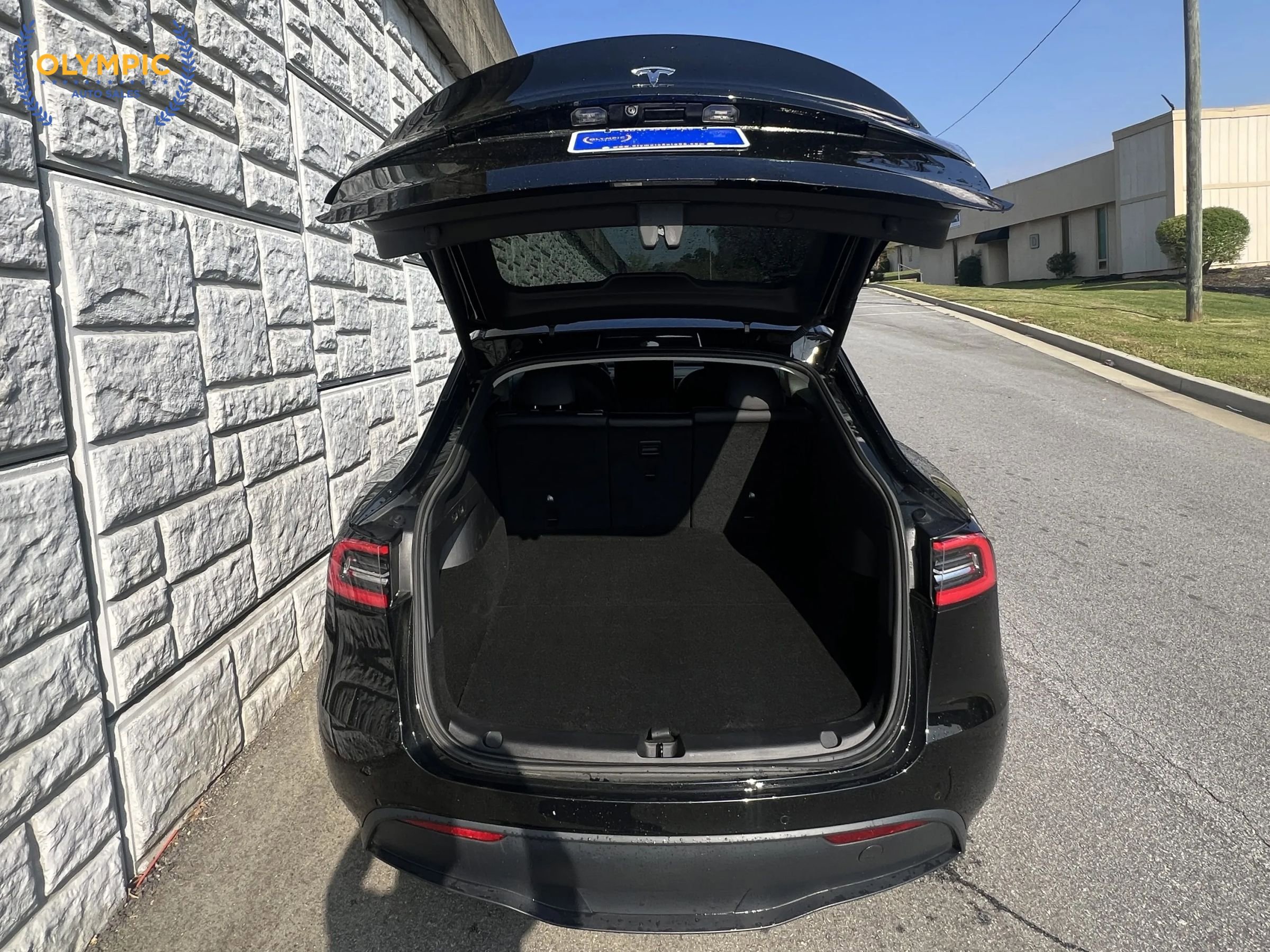 Used 2021 Tesla Model Y 2WD image 40