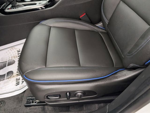 Used 2025 Buick Envista Sport Touring w/ Convenience I Package FWD image 24
