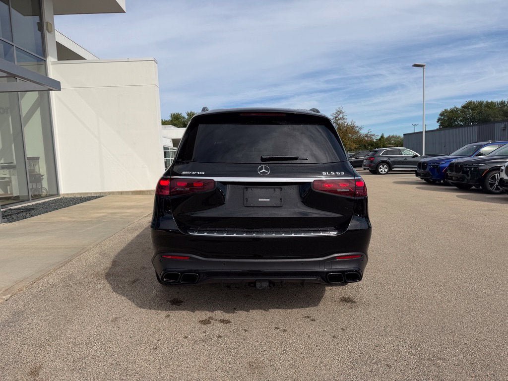 Used 2024 Mercedes-Benz GLS 63 AMG 4MATIC image 4