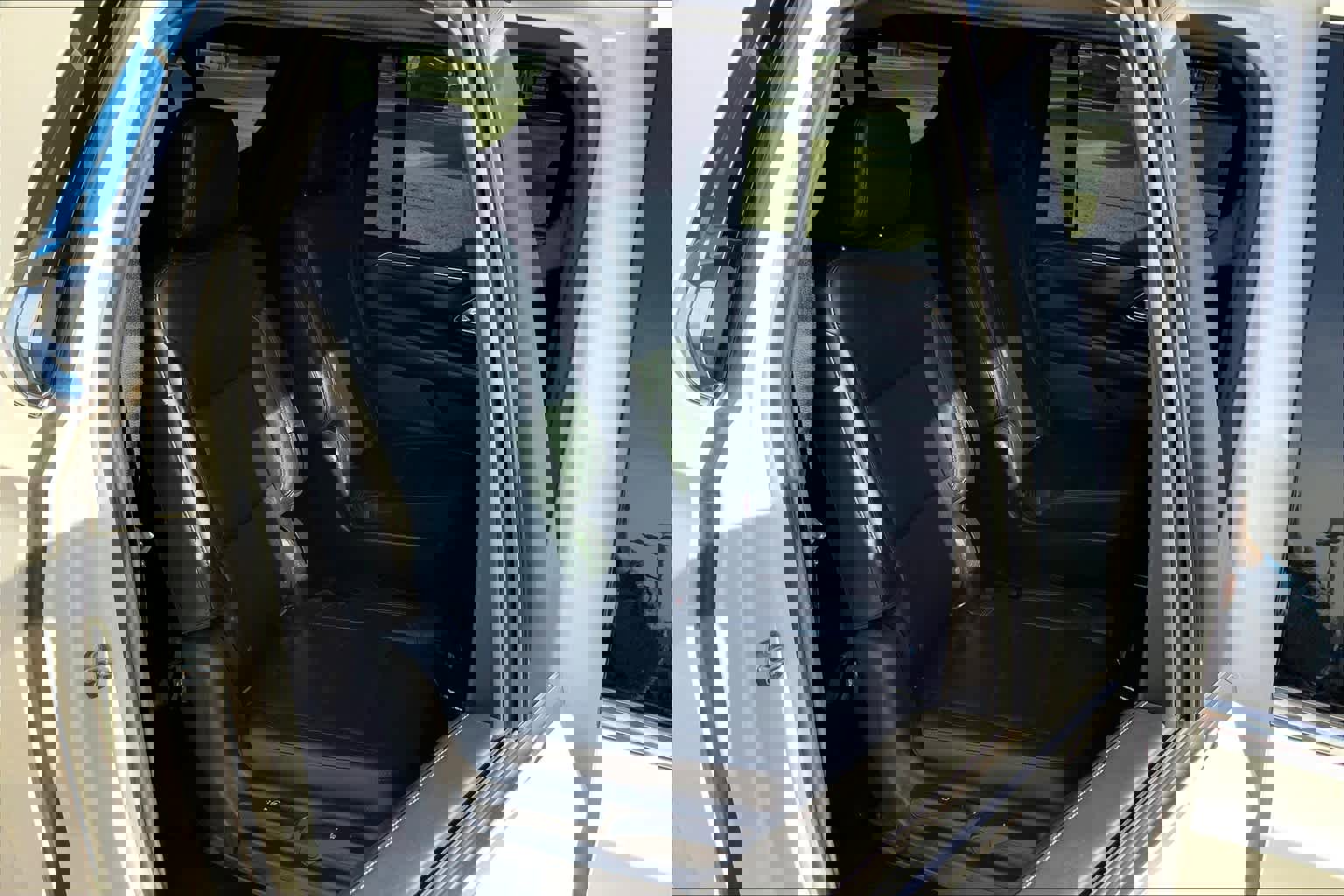 Used 2021 Chevrolet Suburban LT w/ LT Signature Package image 20