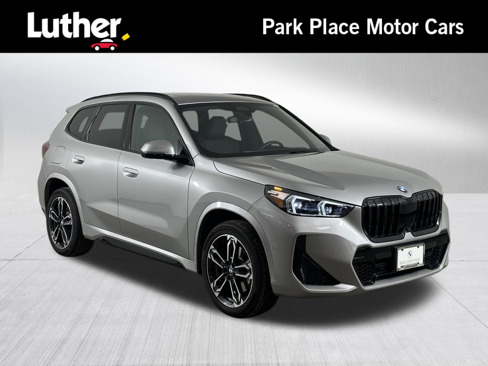 Certified 2025 BMW X1 xDrive28i w/ Technology Package image 1