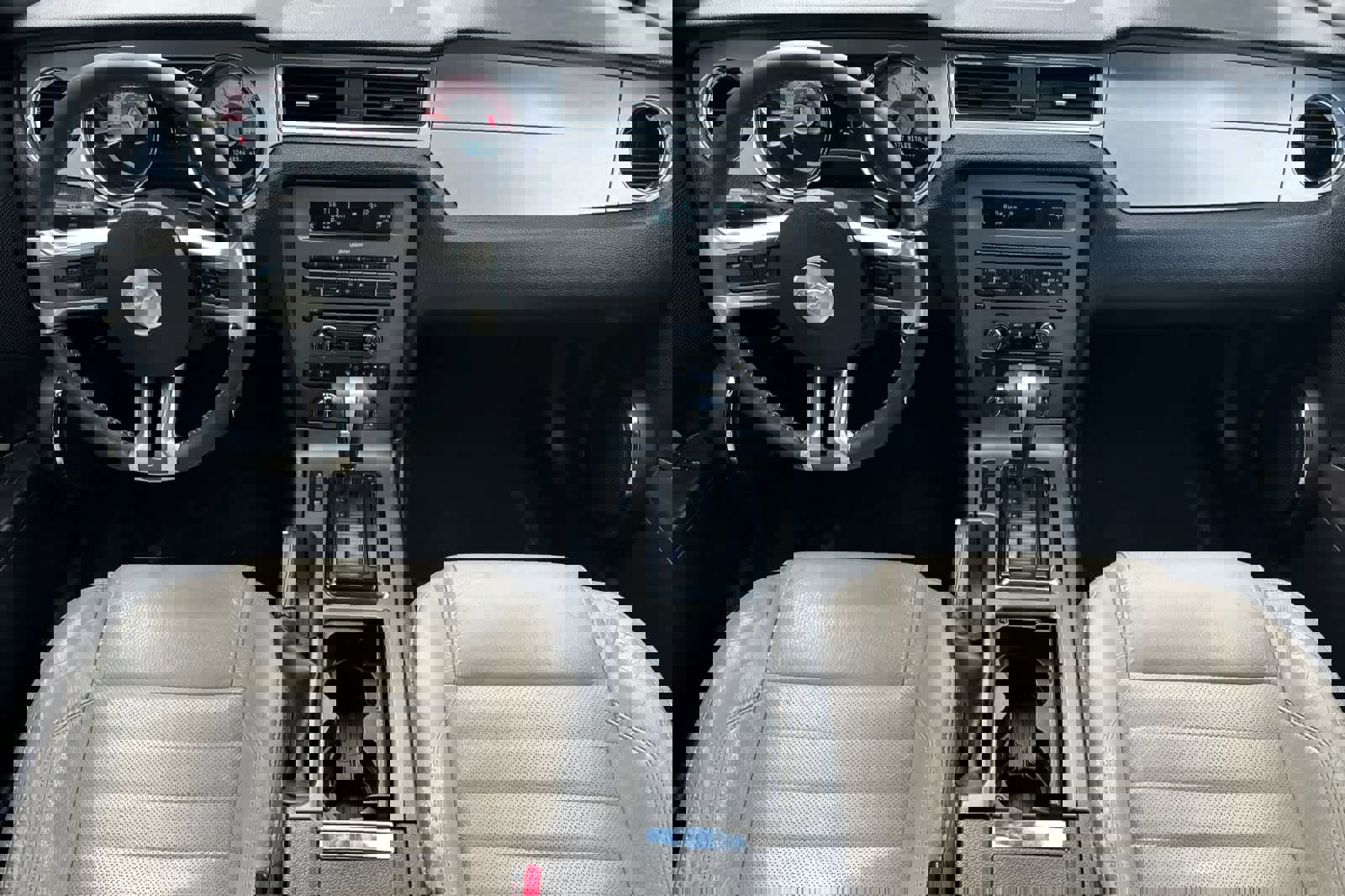 Used 2012 Ford Mustang Premium RWD image 3