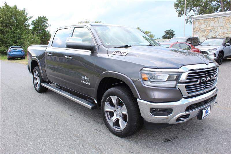 Used 2019 RAM 1500 Laramie AWD/4WD image 9