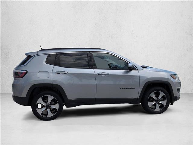 Used 2020 Jeep Compass Latitude w/ Popular Equipment Group AWD/4WD image 6