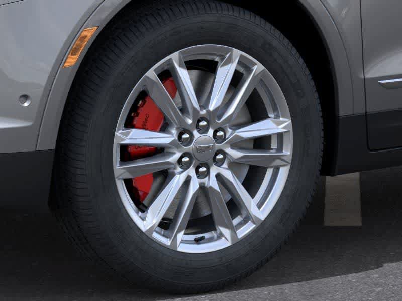 New 2026 Cadillac XT5 Sportv w/ LPO, Floor Liner Package AWD/4WD image 9