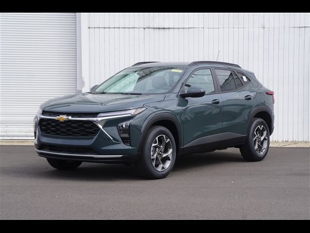 New 2026 Chevrolet Trax LT w/ LT Convenience Package FWD image 1