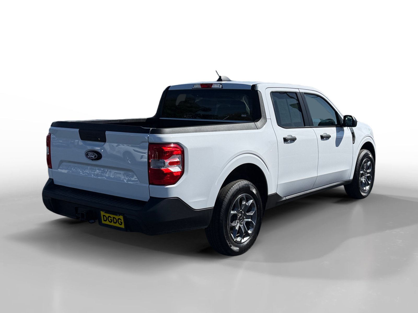 Certified 2026 Ford Maverick XLT w/ Equipment Group 301A AWD/4WD image 5
