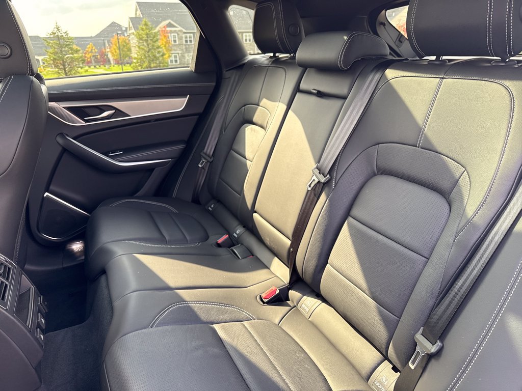 Certified 2026 Jaguar F-PACE R-Dynamic S AWD/4WD image 15