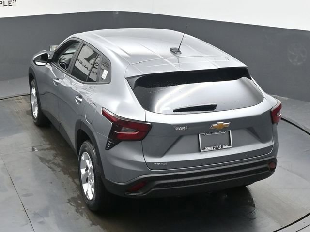 New 2026 Chevrolet Trax LS image 19