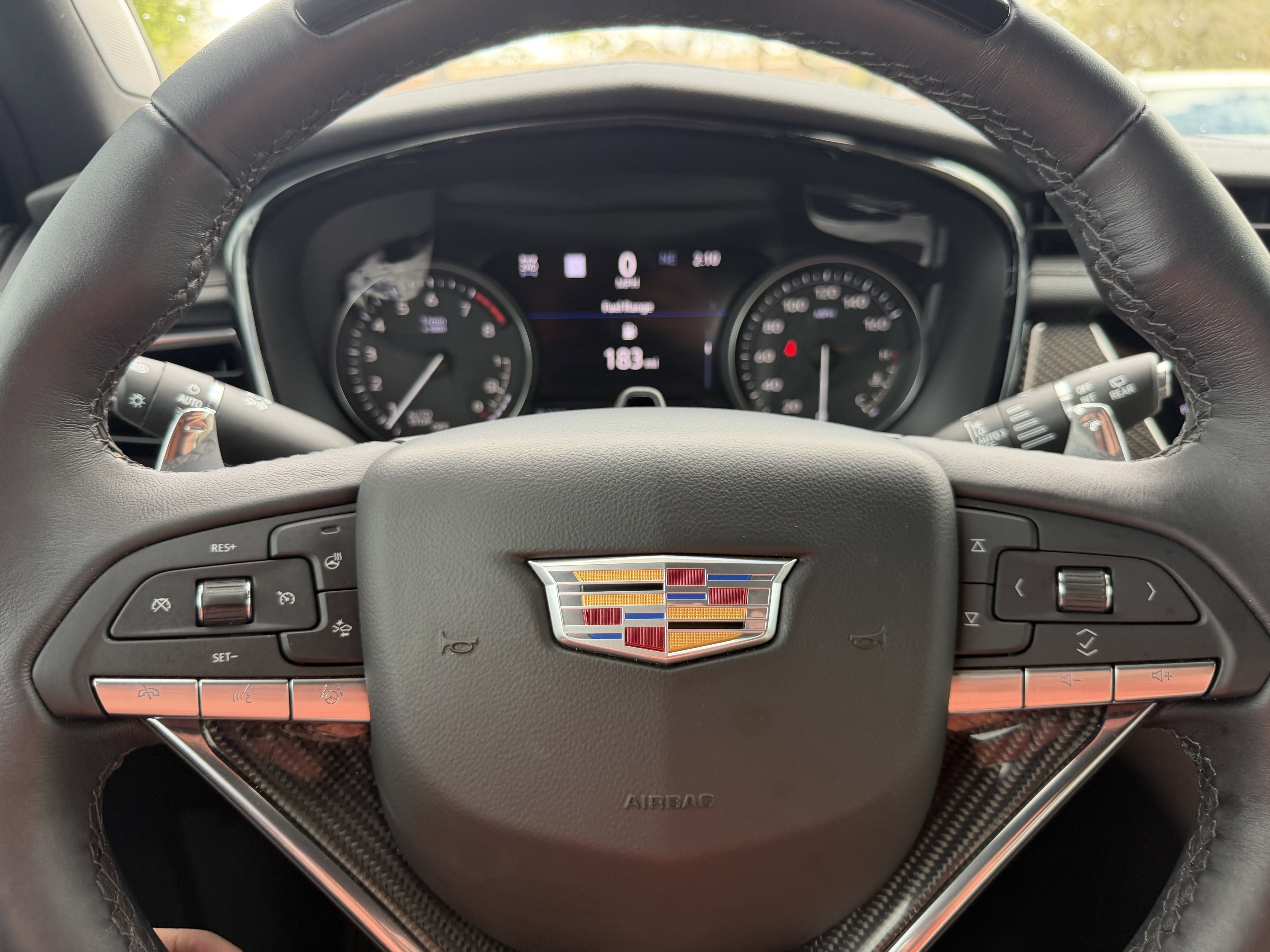 Certified 2025 Cadillac XT6 Sport w/ Technology Package image 31
