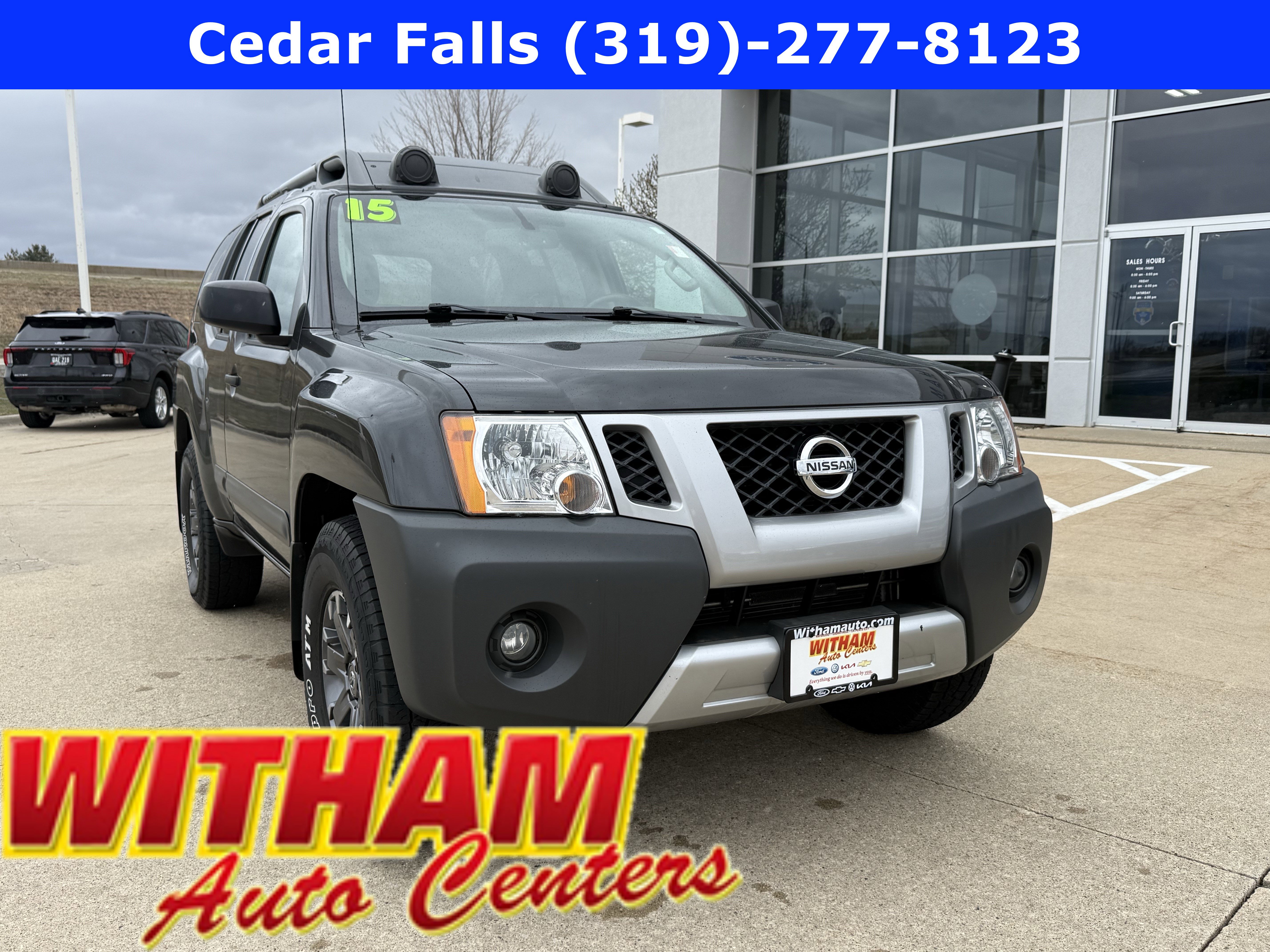 Used 2015 Nissan Xterra PRO-4X image 1