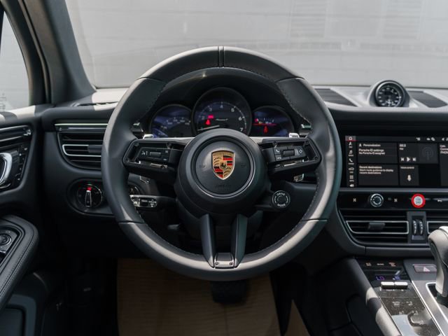 New 2026 Porsche Macan Turbo AWD/4WD image 23
