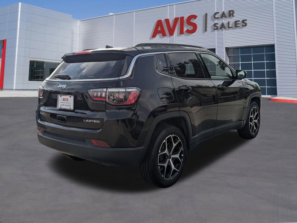 Used 2025 Jeep Compass Limited AWD/4WD image 6