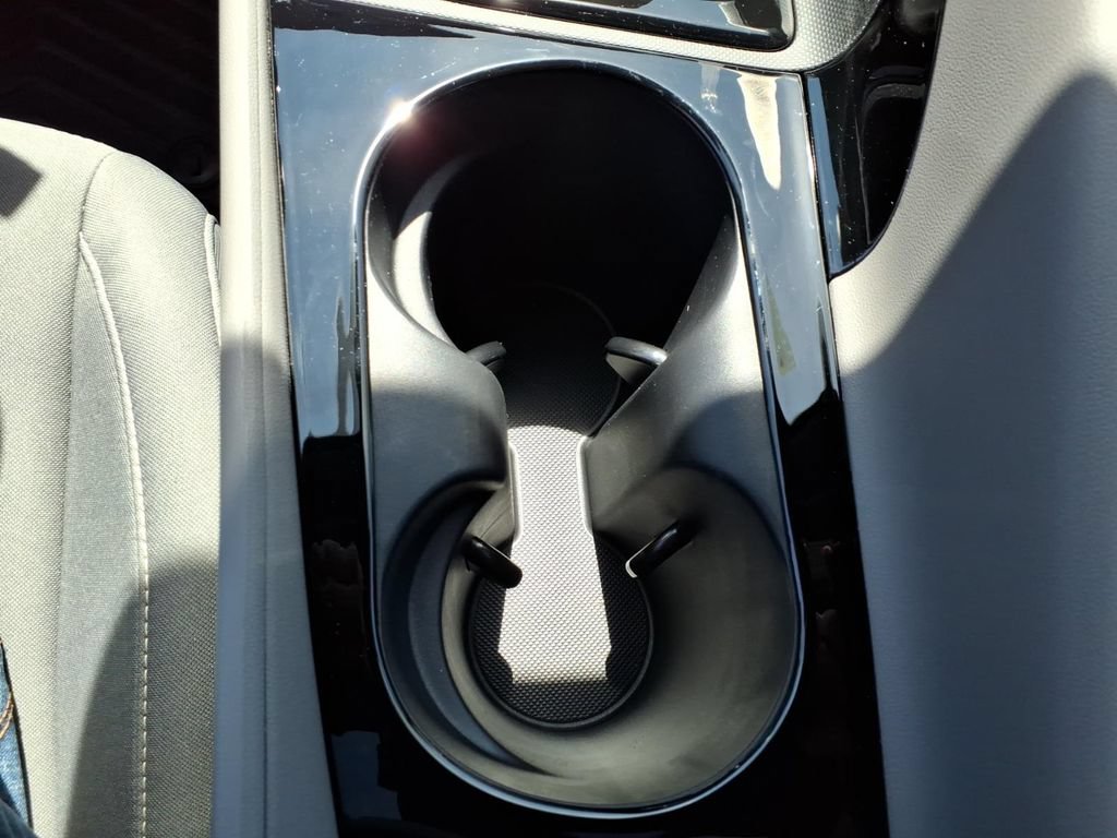 New 2026 Hyundai Elantra SEL Sport Premium FWD image 22