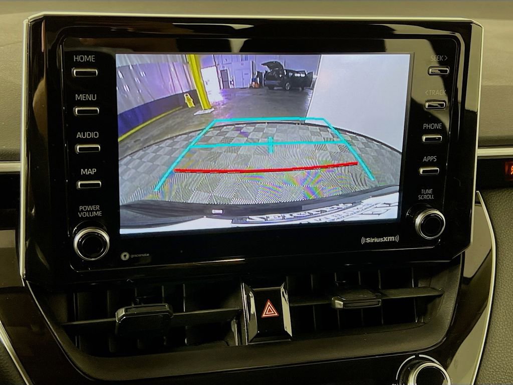 Used 2021 Toyota Corolla LE image 13