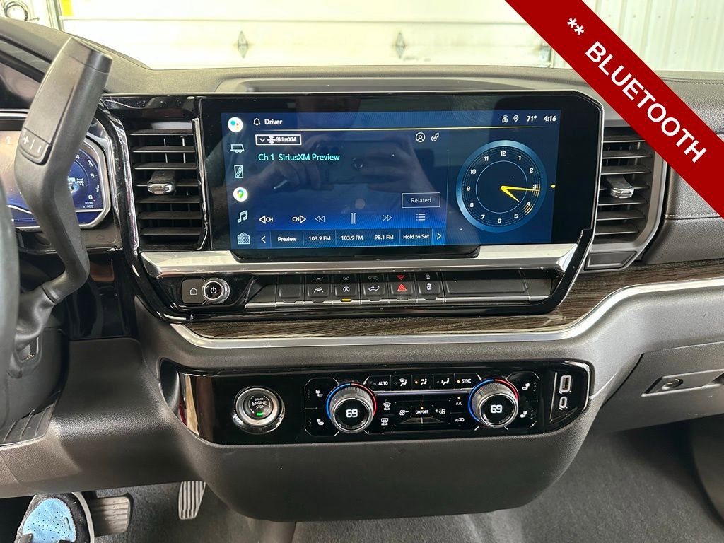 Used 2022 Chevrolet Silverado 1500 LT image 12