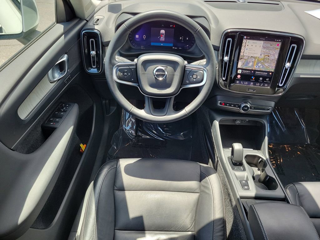 Used 2023 Volvo XC40 B5 Core w/ Convenience Package AWD/4WD image 15