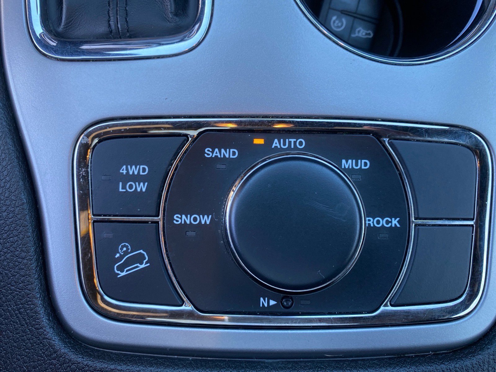 Used 2021 Jeep Grand Cherokee Limited w/ Quick Order Package 2GK 80th AWD/4WD image 13
