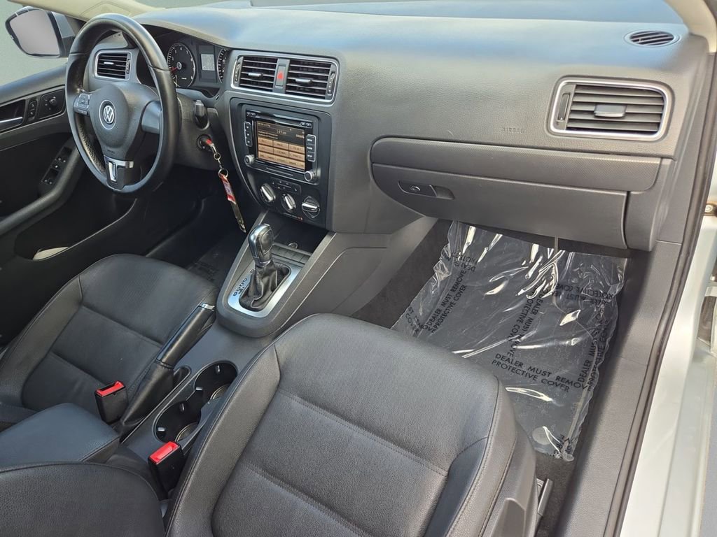 Used 2012 Volkswagen Jetta SE image 18
