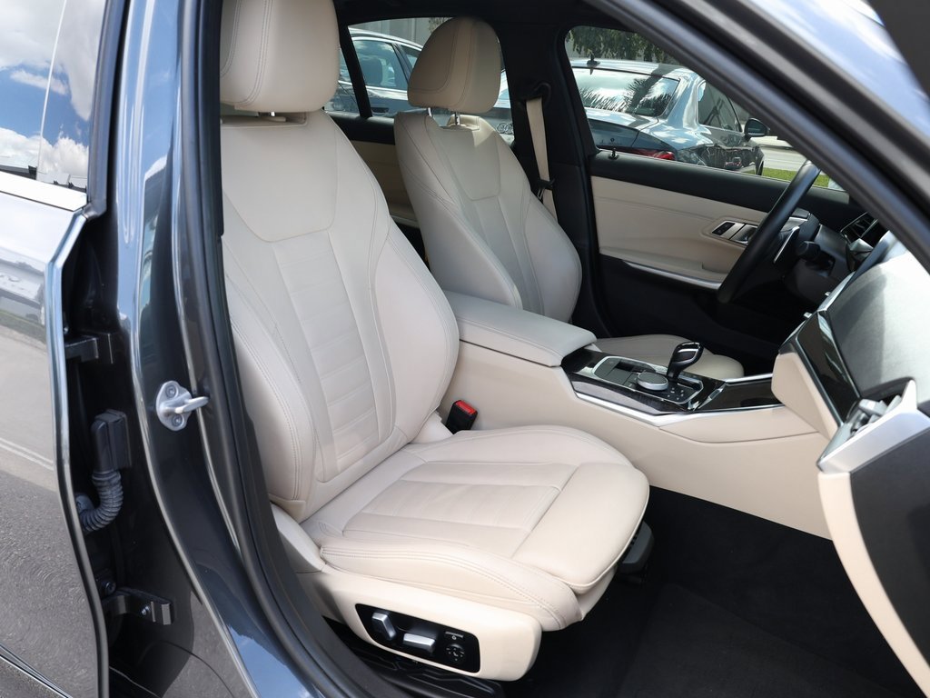 Used 2021 BMW 330i Sedan w/ Convenience Package image 22