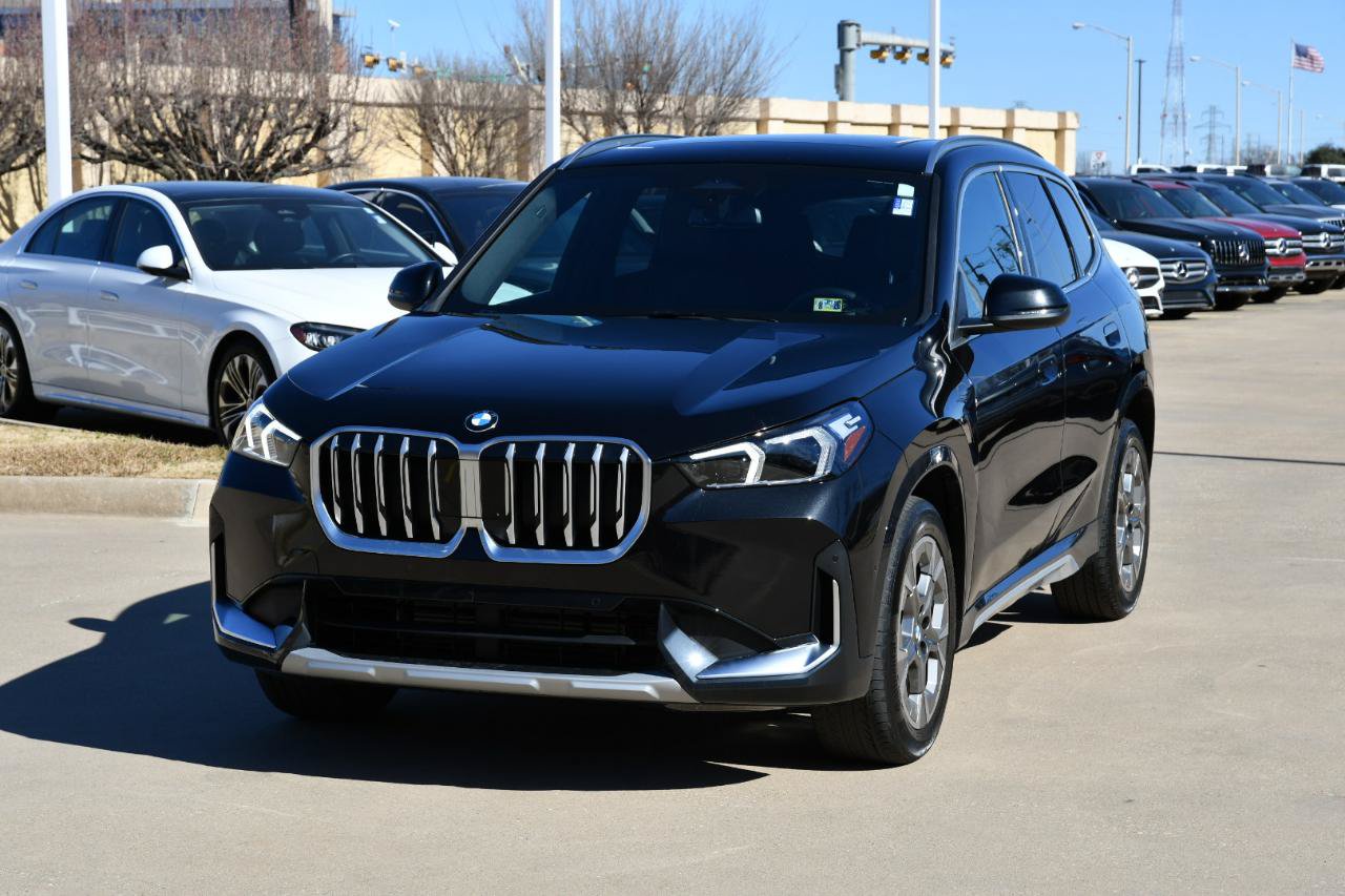 Used 2026 BMW X1 xDrive28i AWD/4WD image 2