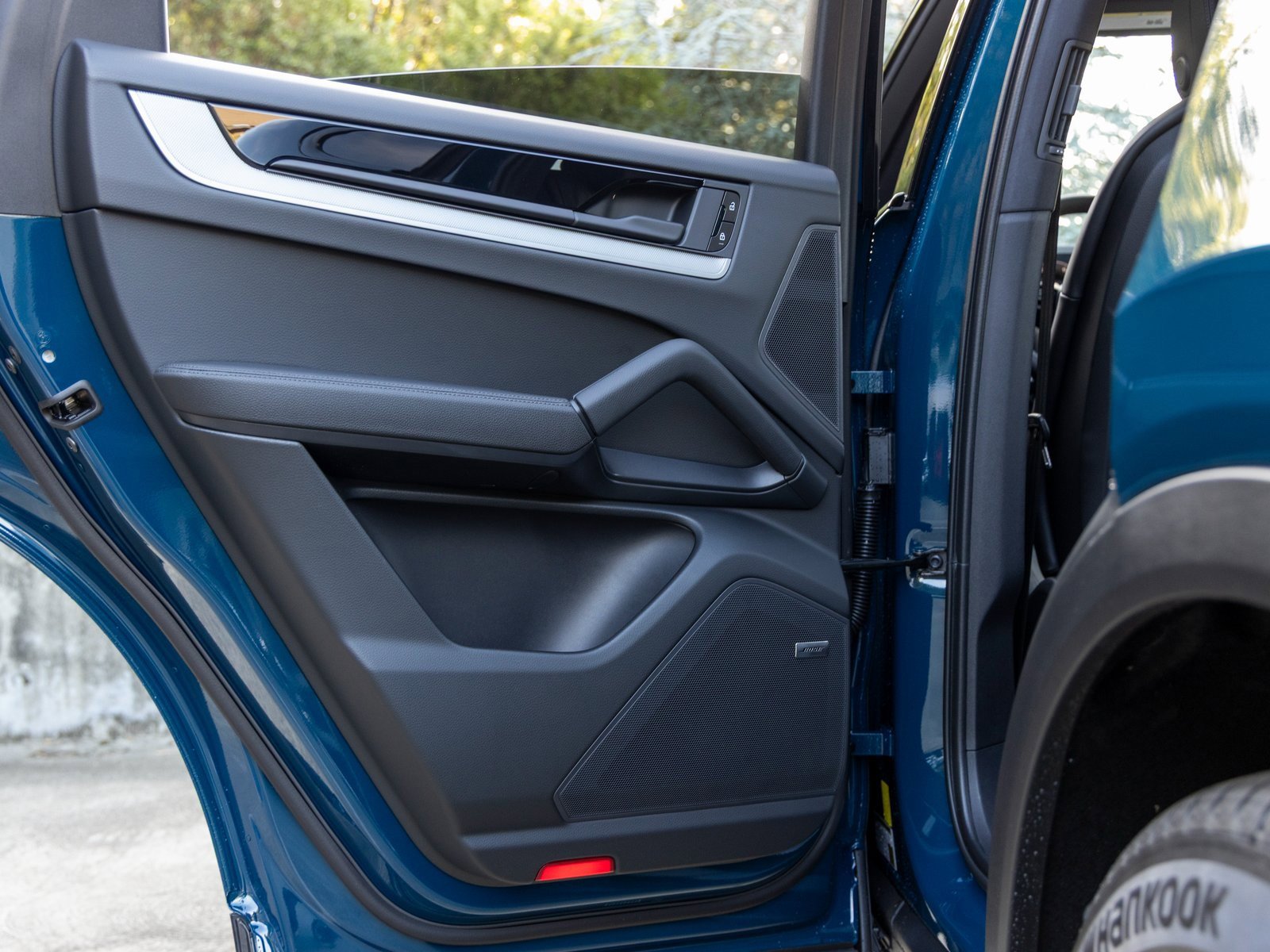 New 2026 Porsche Cayenne Coupe image 39