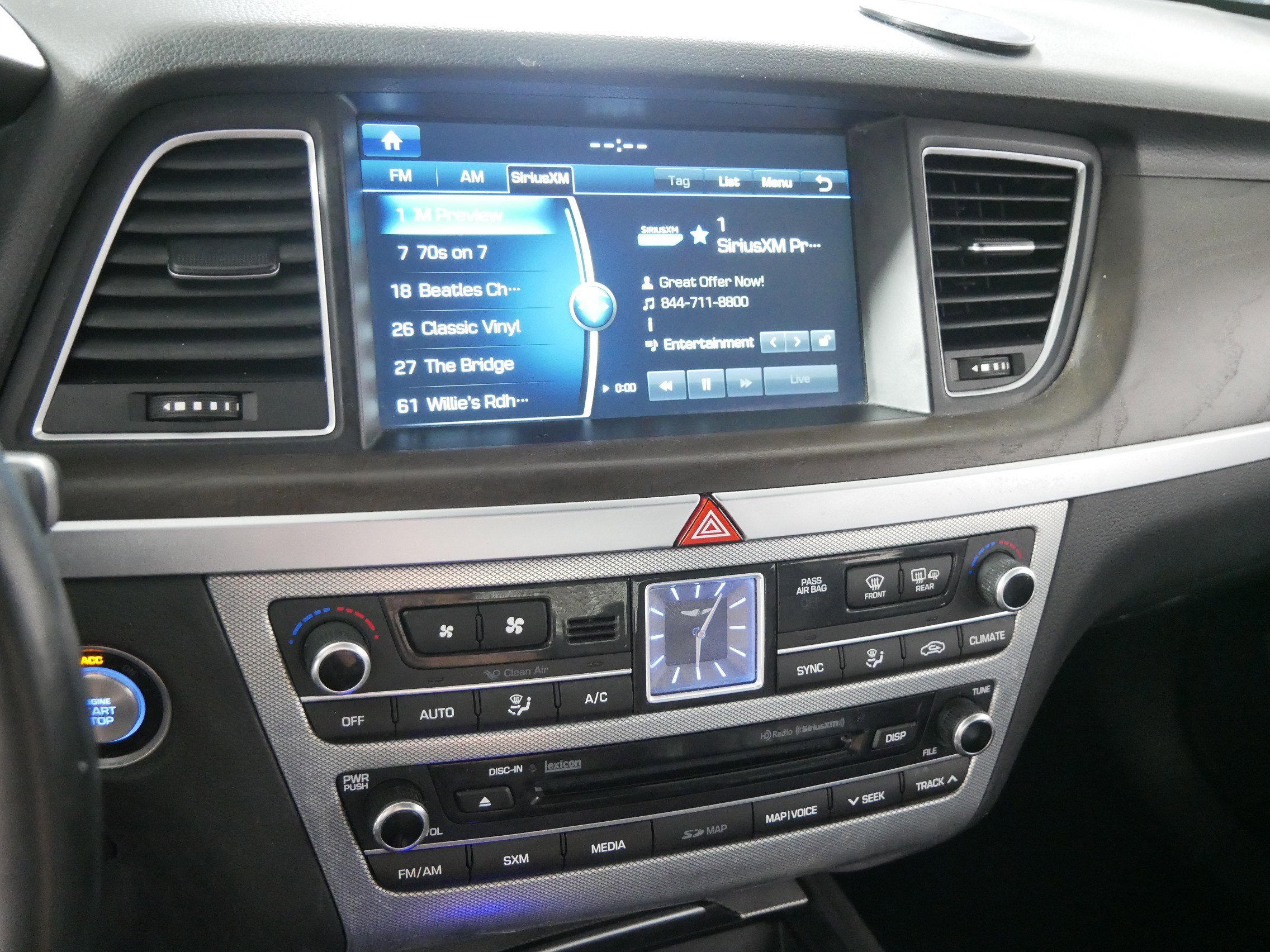 Used 2018 Genesis G80 3.8 w/ Option Group 03 image 22