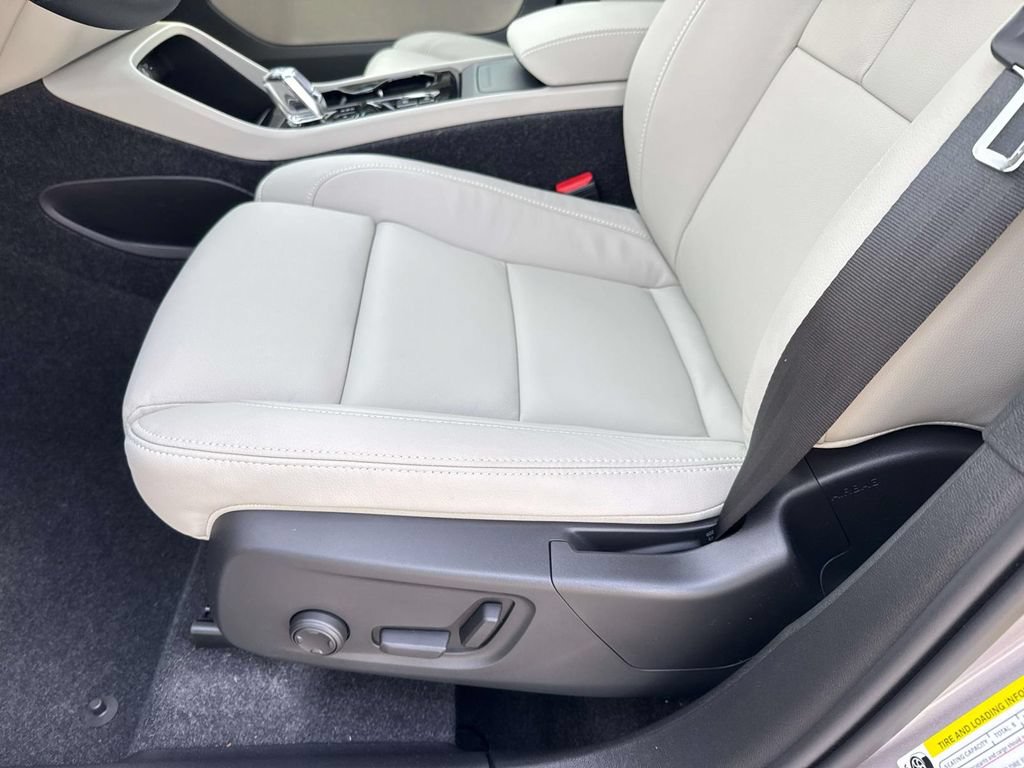 New 2026 Volvo XC40 B5 Ultra AWD/4WD image 20