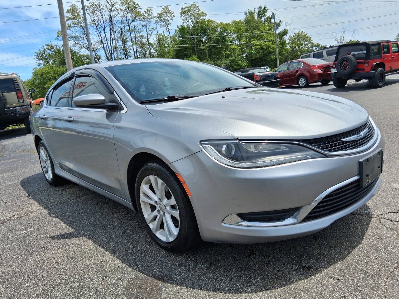 Used 2016 Chrysler 200 Limited w/ Convenience Group FWD image 3